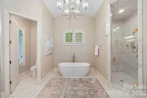 8905 Whirlaway Lane Waxhaw NC 28173