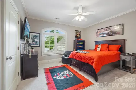 8905 Whirlaway Lane Waxhaw NC 28173