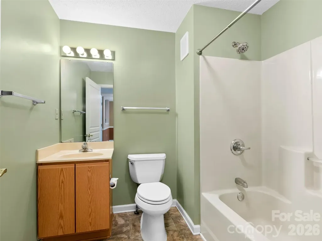 2303 Deermouse Way Hendersonville NC 28792