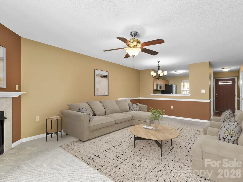 2303 Deermouse Way Hendersonville NC 28792