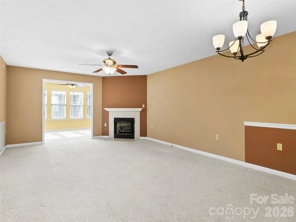 2303 Deermouse Way Hendersonville NC 28792