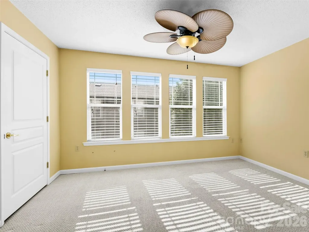 2303 Deermouse Way Hendersonville NC 28792