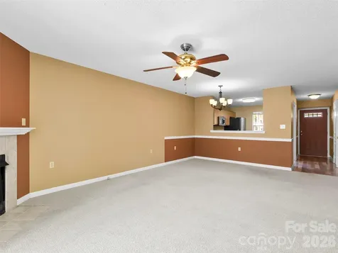 2303 Deermouse Way Hendersonville NC 28792