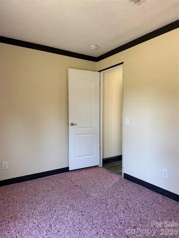 2640 Old Wire Road Wallace SC 29596
