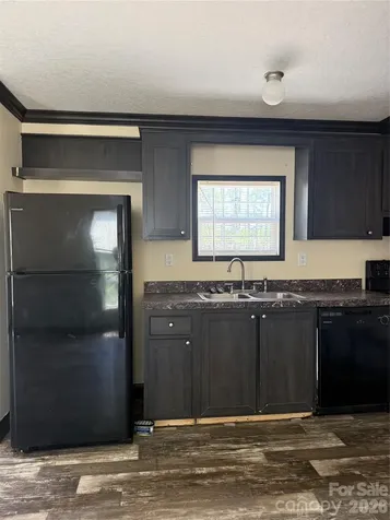2640 Old Wire Road Wallace SC 29596