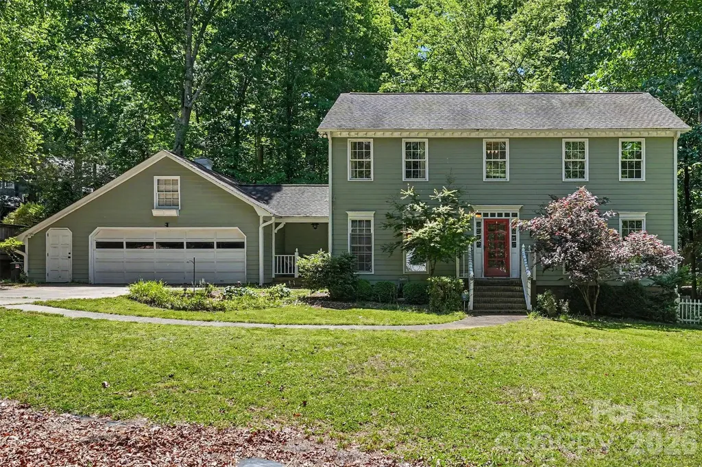 5812 Camelot Drive Charlotte NC 28270