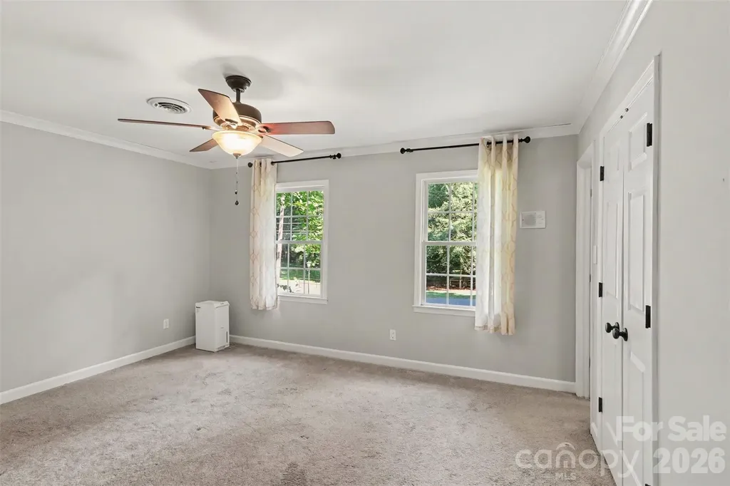 5812 Camelot Drive Charlotte NC 28270