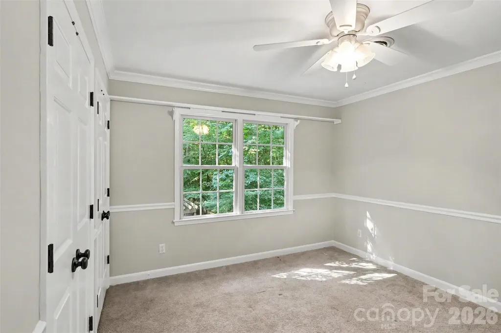 5812 Camelot Drive Charlotte NC 28270