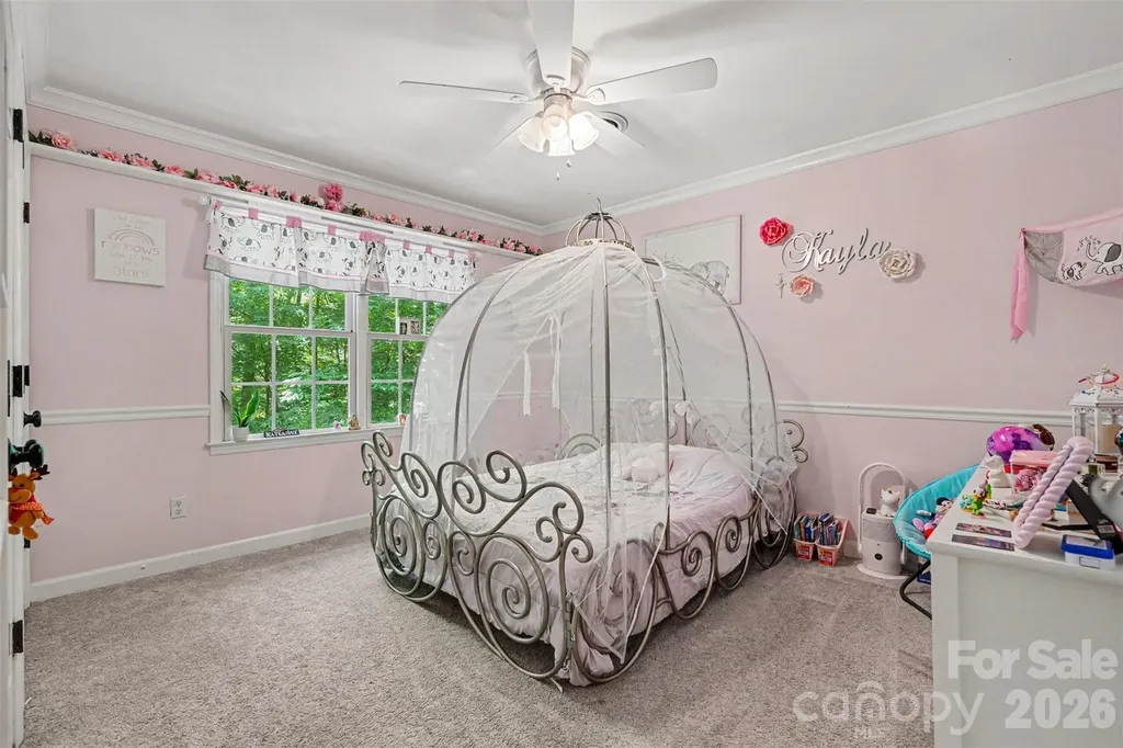 5812 Camelot Drive Charlotte NC 28270