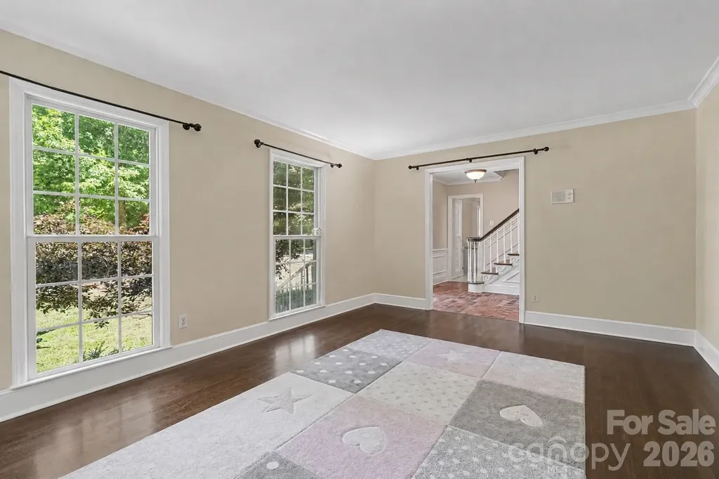 5812 Camelot Drive Charlotte NC 28270