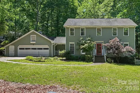 5812 Camelot Drive Charlotte NC 28270