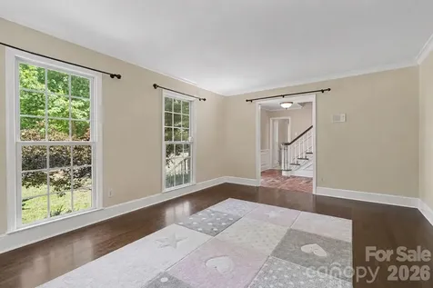 5812 Camelot Drive Charlotte NC 28270