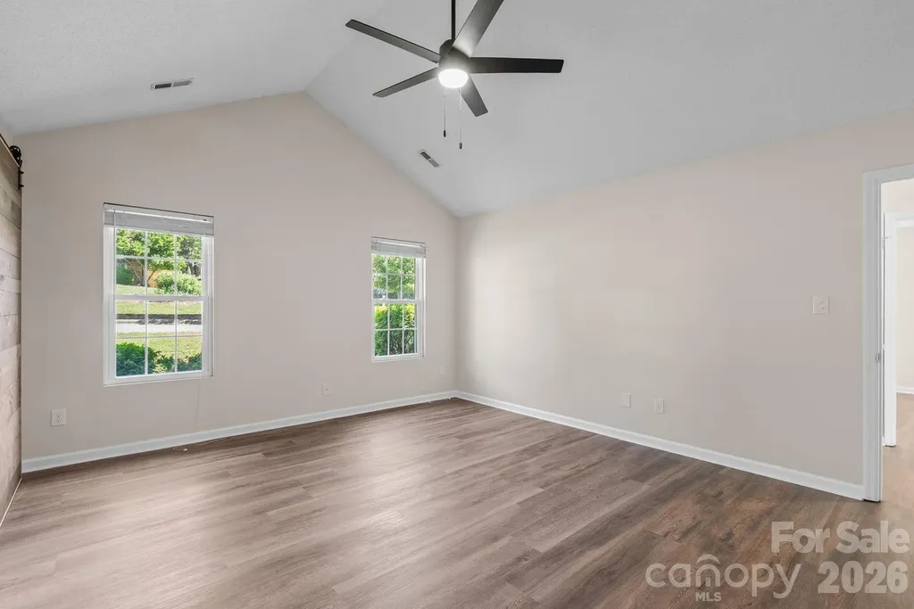2 Gatehouse Court Asheville NC 28803