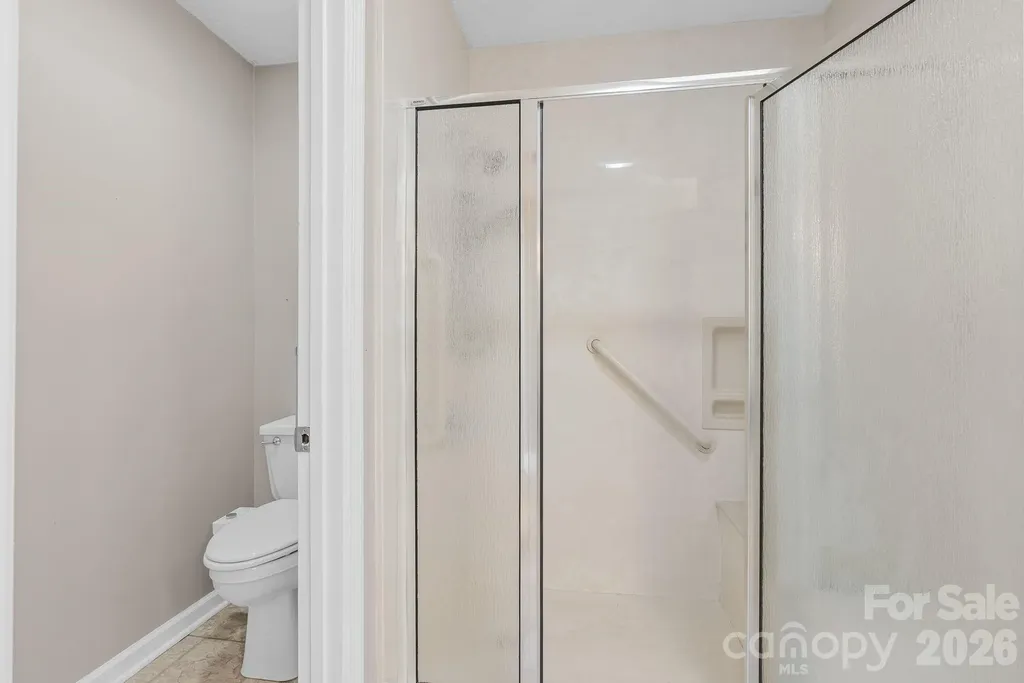 2 Gatehouse Court Asheville NC 28803