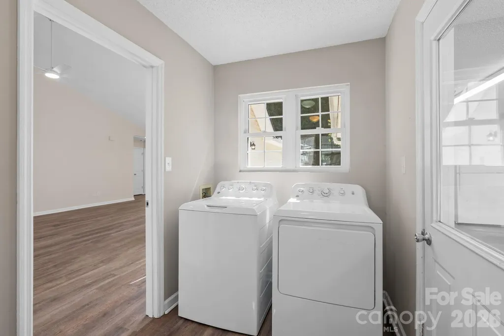 2 Gatehouse Court Asheville NC 28803