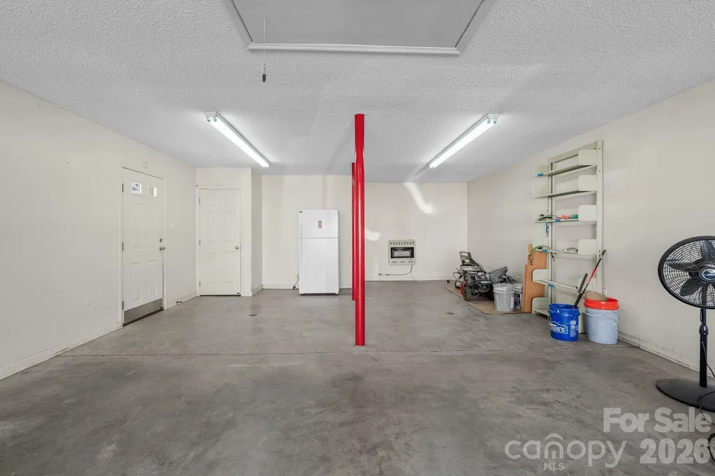 2 Gatehouse Court Asheville NC 28803