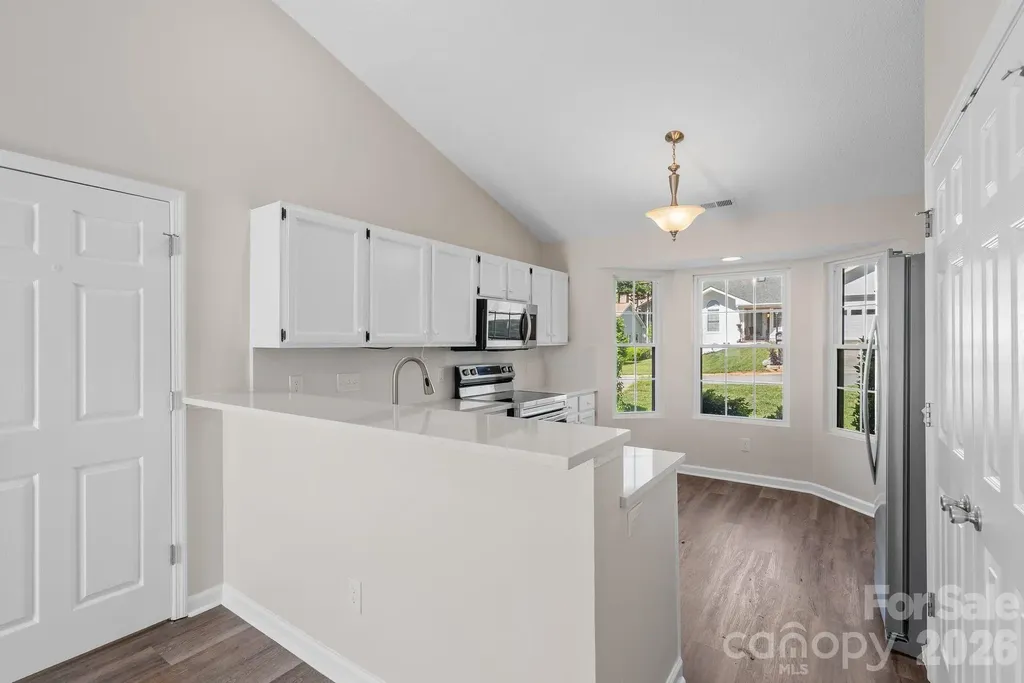 2 Gatehouse Court Asheville NC 28803