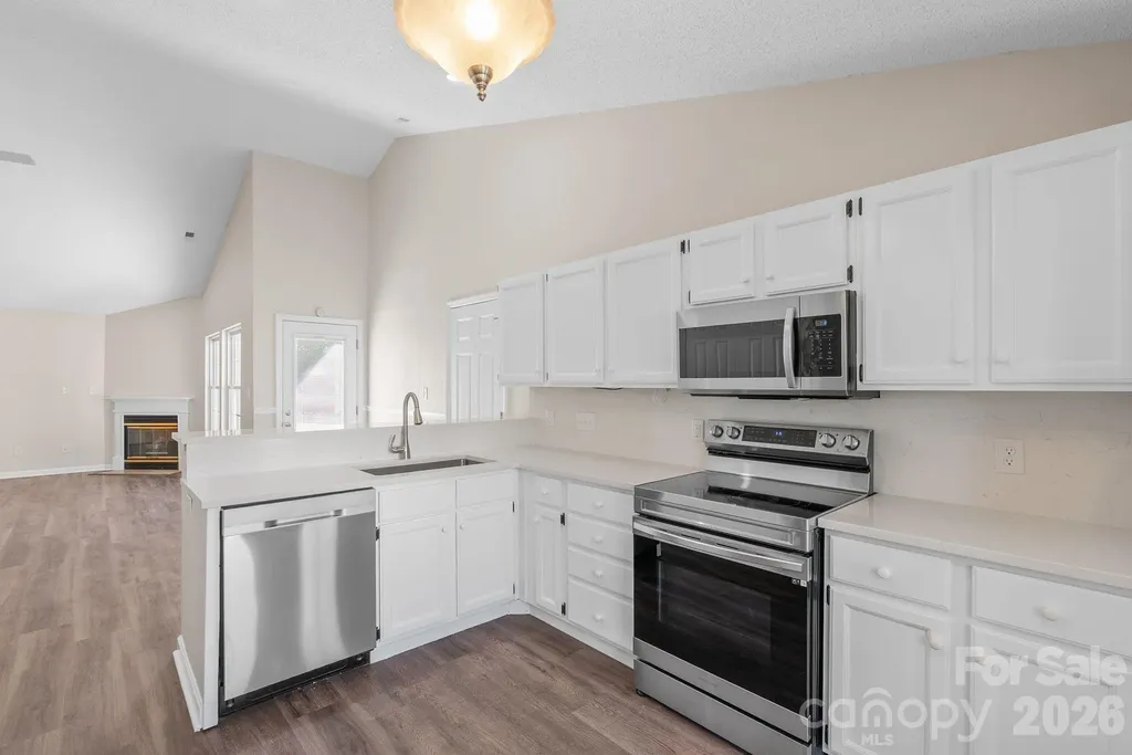 2 Gatehouse Court Asheville NC 28803