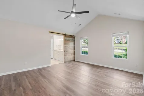 2 Gatehouse Court Asheville NC 28803