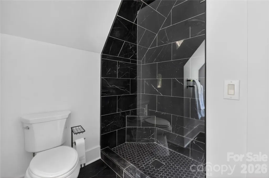 8512 Prince Valiant Drive Waxhaw NC 28173