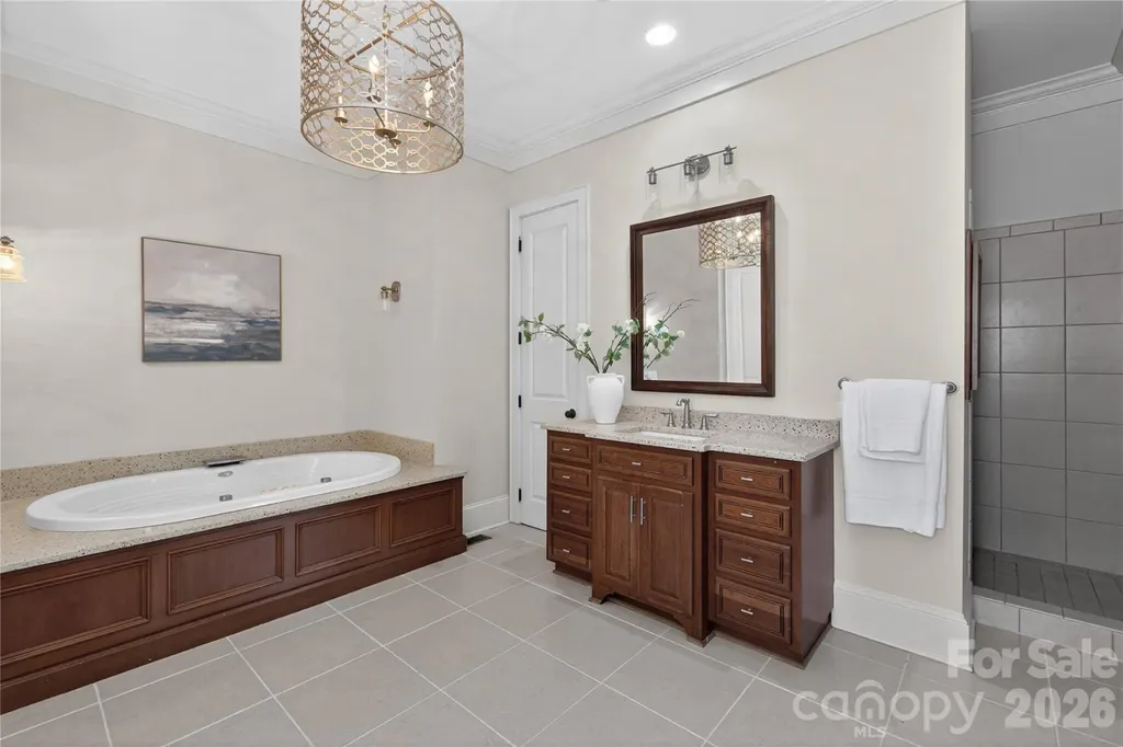 8512 Prince Valiant Drive Waxhaw NC 28173