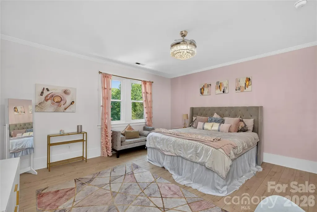 8512 Prince Valiant Drive Waxhaw NC 28173