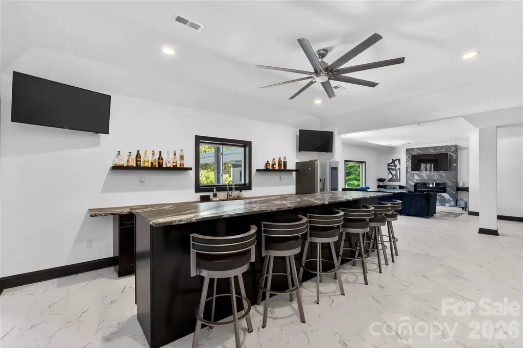 8512 Prince Valiant Drive Waxhaw NC 28173