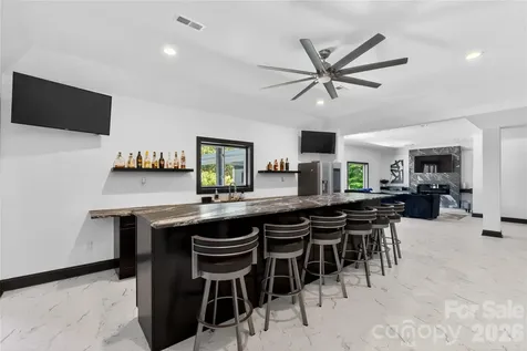 8512 Prince Valiant Drive Waxhaw NC 28173