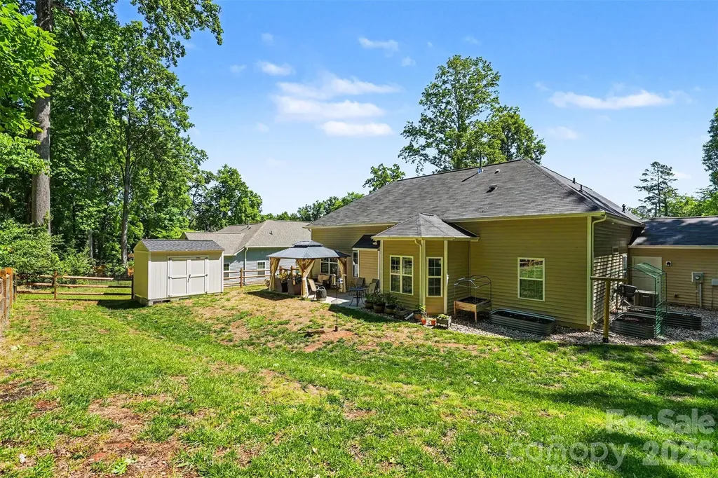 12301 Flatbush Drive Huntersville NC 28078