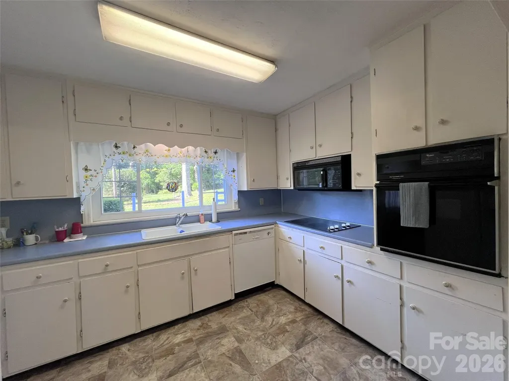 209 S Roxford Road Kings Mountain NC 28086