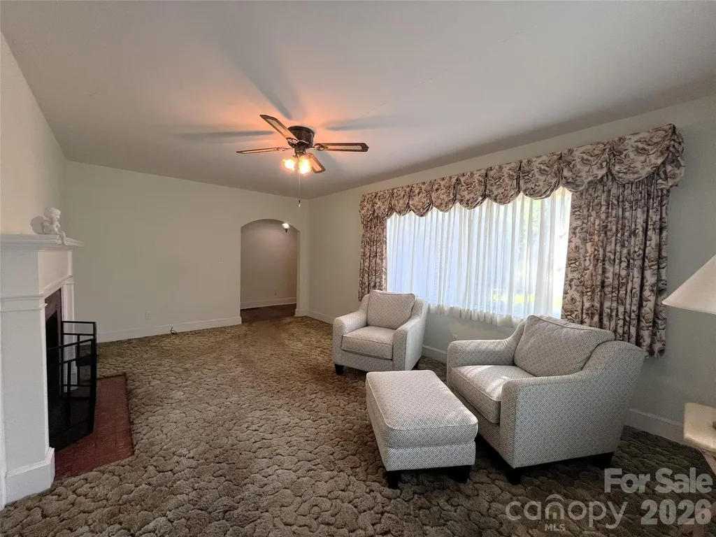 209 S Roxford Road Kings Mountain NC 28086