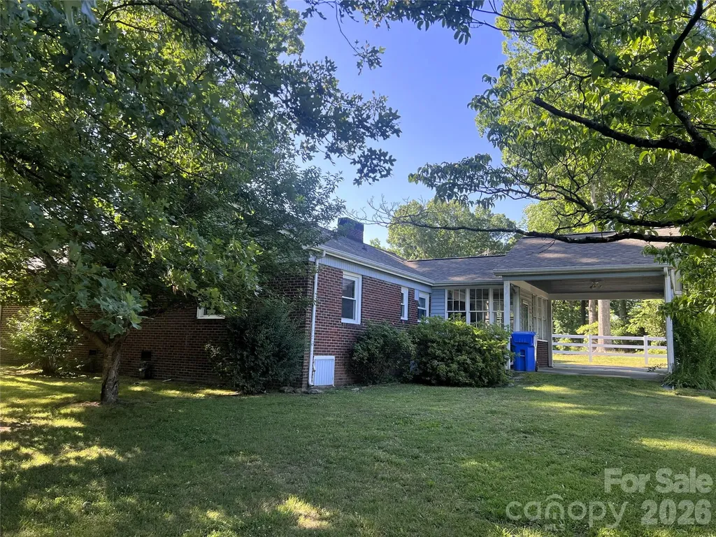 209 S Roxford Road Kings Mountain NC 28086