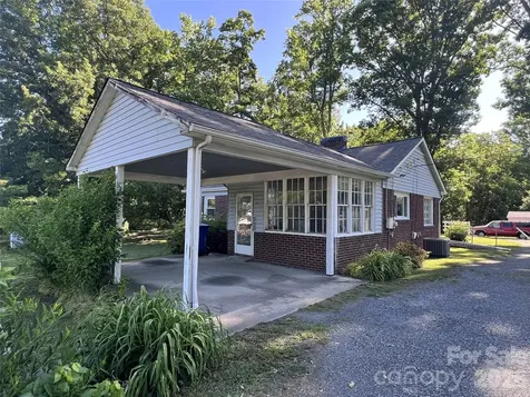 209 S Roxford Road Kings Mountain NC 28086