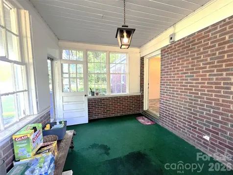 209 S Roxford Road Kings Mountain NC 28086
