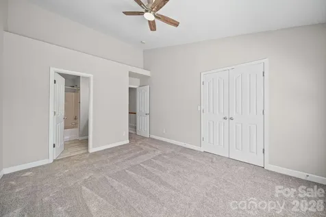 12719 Persimmon Tree Drive Charlotte NC 28273
