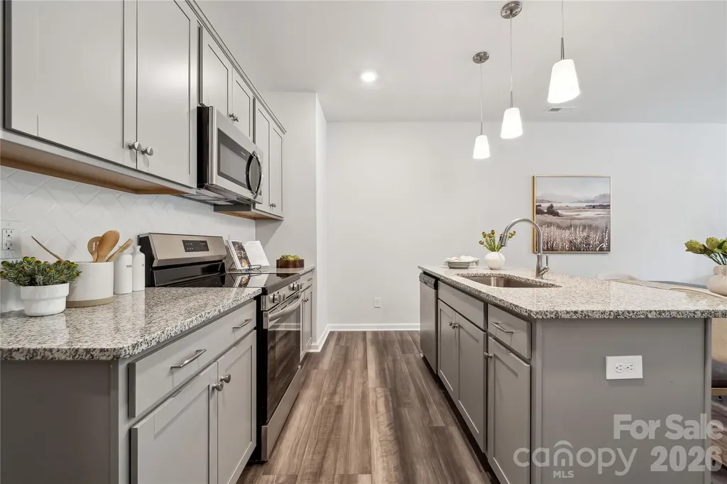 6558 Harlech Street Charlotte NC 28269
