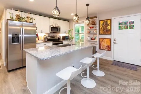 30 Edmond Woods Place Fairview NC 28730