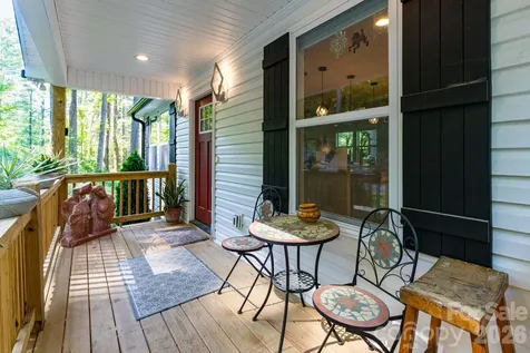30 Edmond Woods Place Fairview NC 28730