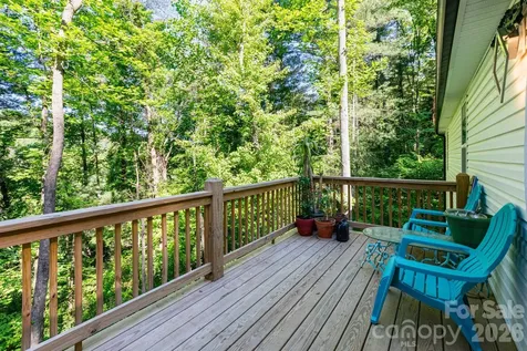 30 Edmond Woods Place Fairview NC 28730