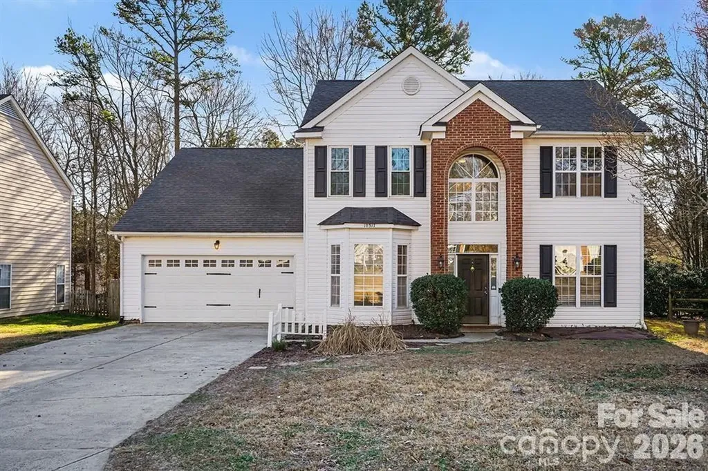 10317 Stoneykirk Lane Charlotte NC 28269