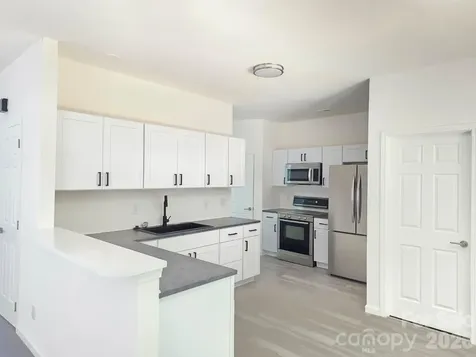 10317 Stoneykirk Lane Charlotte NC 28269