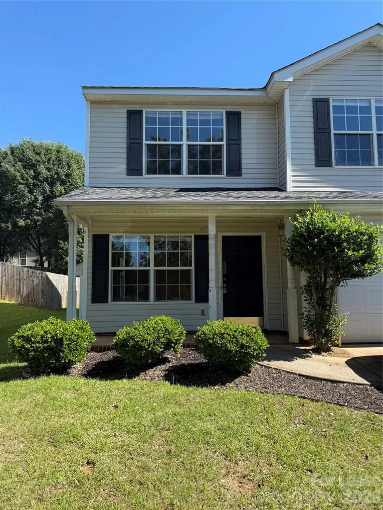 3327 Buckvalley Drive Charlotte NC 28214