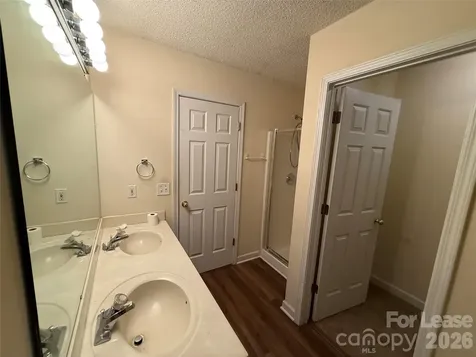 3327 Buckvalley Drive Charlotte NC 28214