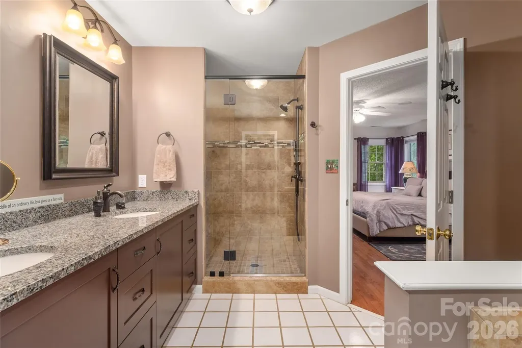 100 Welwyn Lane Asheville NC 28805