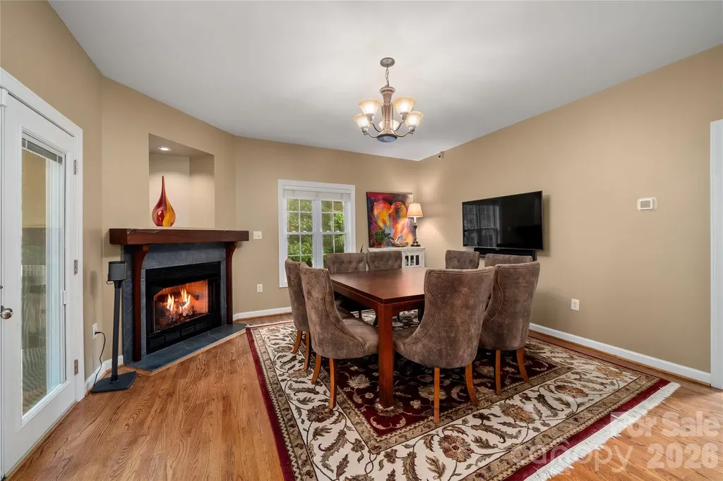 100 Welwyn Lane Asheville NC 28805
