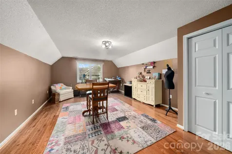 100 Welwyn Lane Asheville NC 28805