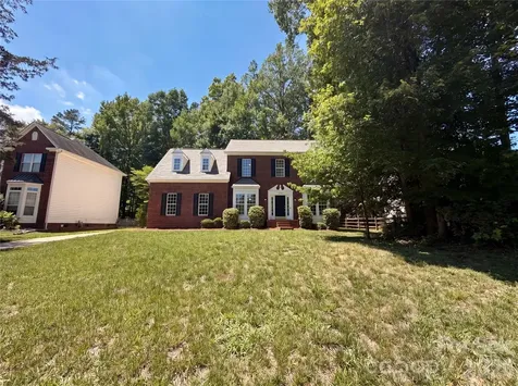 2916 Pinewood Hill Drive Matthews NC 28105