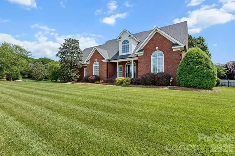 726 Tom Morris Lane SW Concord NC 28027