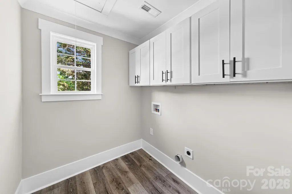 2406 Newland Road Charlotte NC 28216