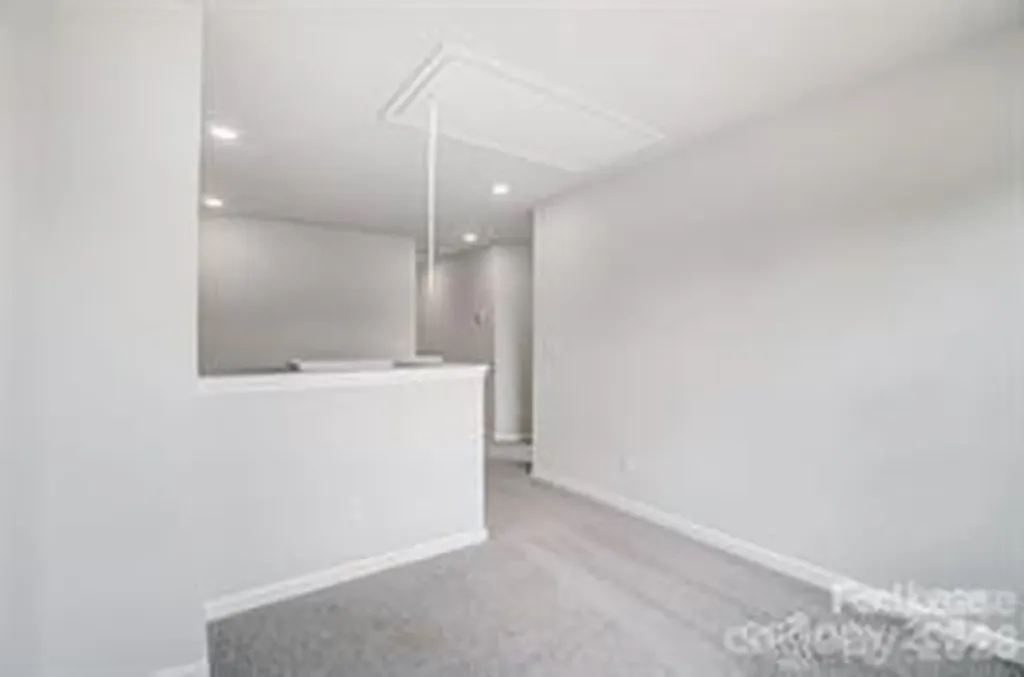 807 Jost Street Statesville NC 28677
